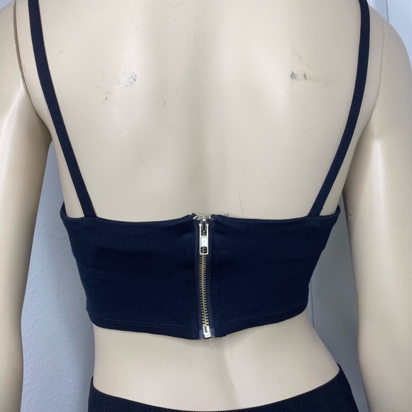 Solemio Los Angeles Women Crop Cami Top
Sleeveless Spaghetti Strap Tank Top - Picture 5 of 10